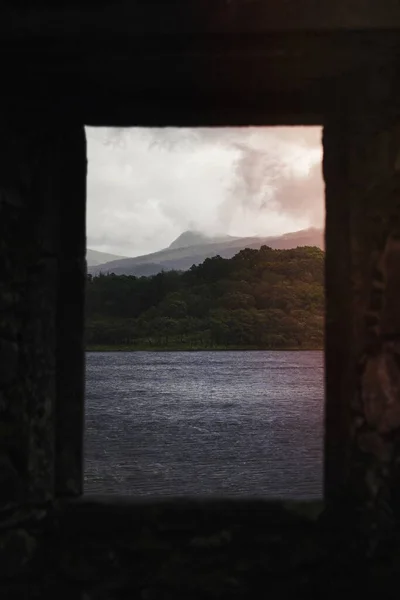 Sea View Rocky Window Kilchurn Castle Scotland — Stockfoto