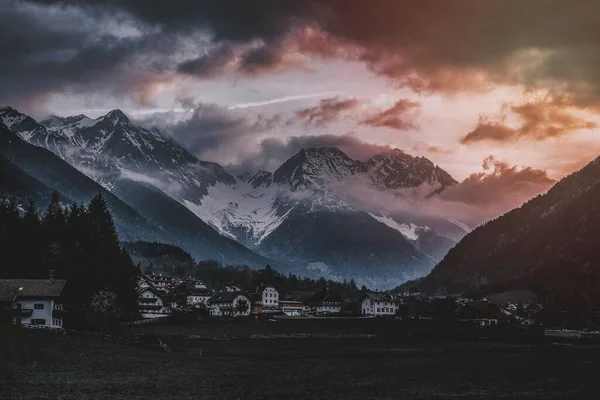 Tidig Morgon Kommunen Antholz Niedertal Rasen Antholz Sydtyrolen Italien — Stockfoto
