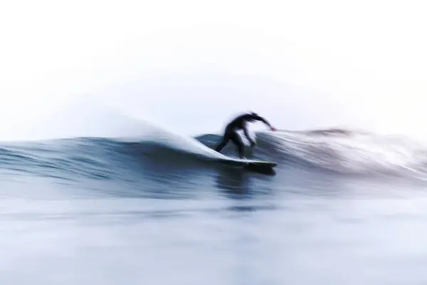 Surfer Auf Den Wellen — Stockfoto