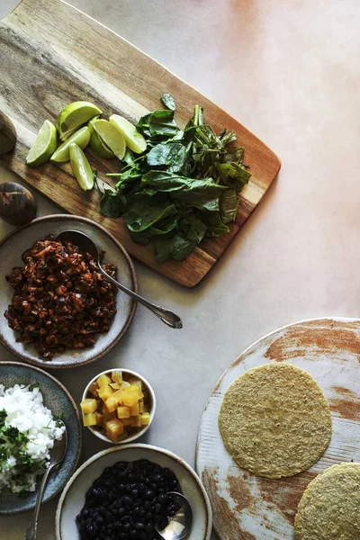 Hausgemachte Vegane Taco Zutaten Auf Dem Tisch — Stockfoto