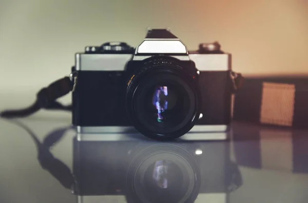 Vintage Αναλογική Κάμερα 35Mm Φιλμ — Φωτογραφία Αρχείου