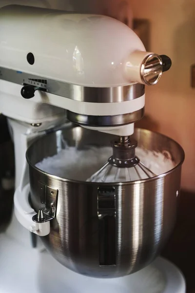 Köksmaskinen Blandning Bakning Ingredienser — Stockfoto