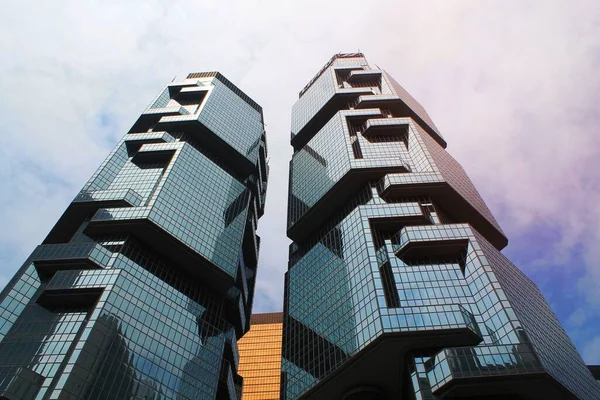 Low Angle View Van Office Building Sky — Stockfoto