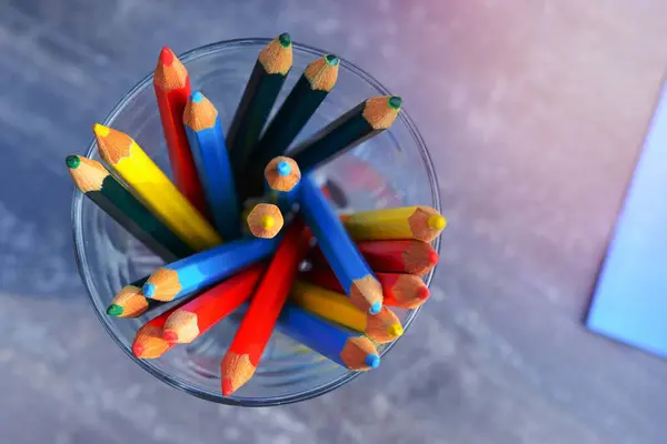 Bleistifte Klarglascontainer — Stockfoto
