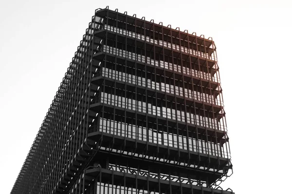 Wysoki Budynek Szklanymi Panelami — Zdjęcie stockowe