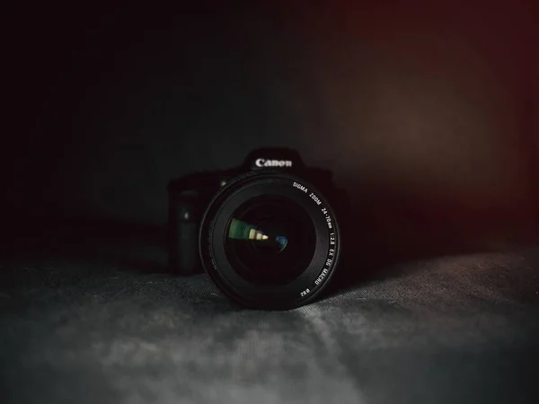 Svart Canon Dslr Kamera — Stockfoto