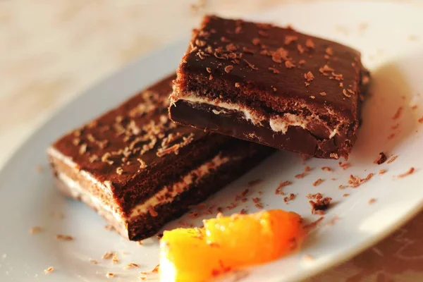 Σοκολάτα Μπράουνι Επιδόρπιο Γλυκά Κεράσματα Πιάτο Φαγητό — Φωτογραφία Αρχείου