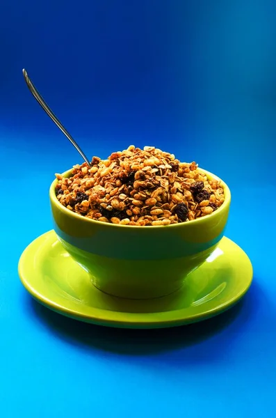 Food Bowl Plate Green Spoon Raisins Peanut — Stock Photo, Image