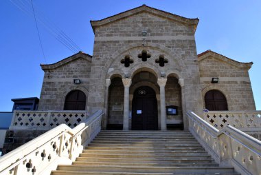 Katedralin girişi