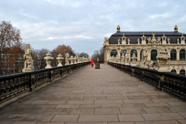 View of the walking path in the royal palace