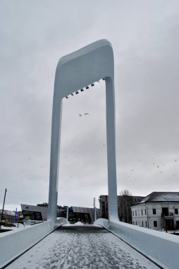 the view of the bridge in Tallinn