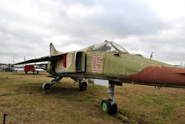 Régi Szovjet Katonai Repülőgép Múzeumban — Stock Fotó