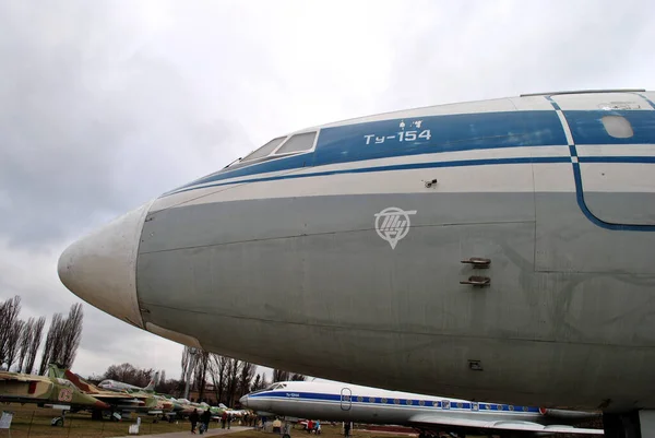 Het Oude Vliegtuig Het Museum — Stockfoto