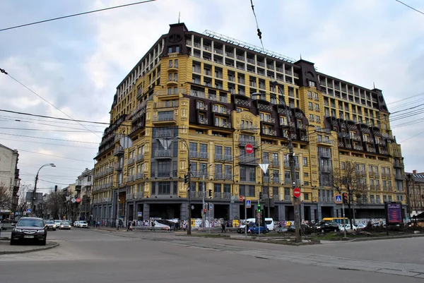 Sárga Épület Kyiv — Stock Fotó