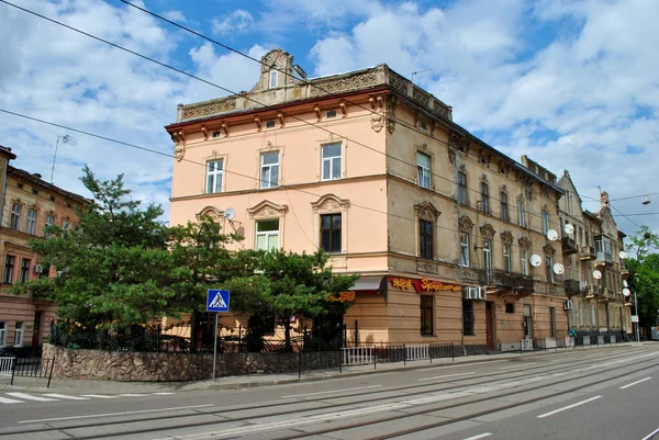 利沃夫市的老房子 — 图库照片