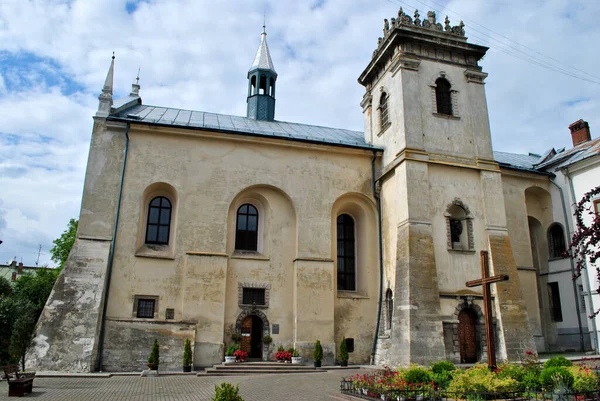 Kerk Stad Lviv — Stockfoto