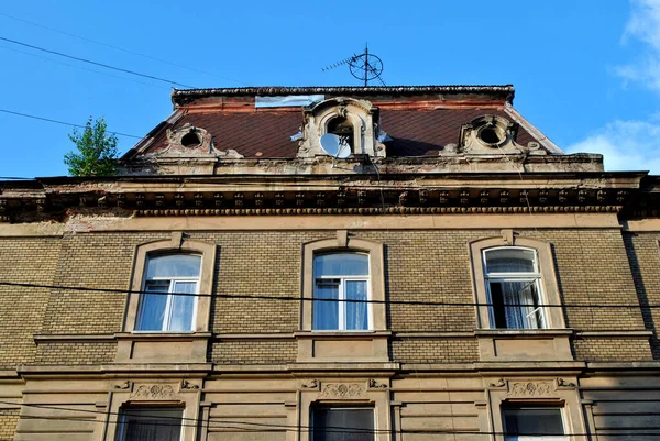 Lviv Şehrindeki Eski Bina — Stok fotoğraf