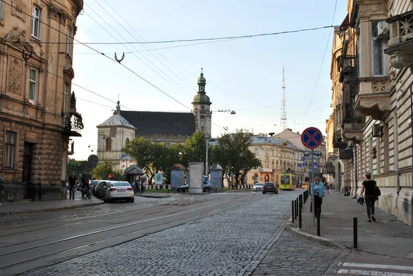 Una Antigua Plaza Lviv Ucrania — Foto de Stock