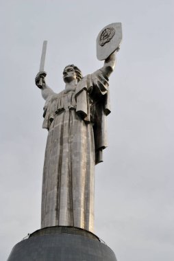 Ukrayna, Kyiv 'deki anavatanın heykeli
