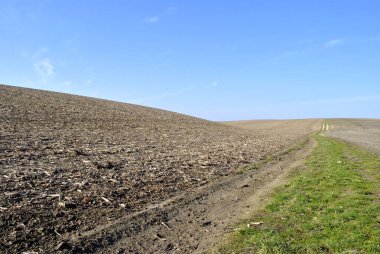 Hasattan sonra sürülen tarlalar