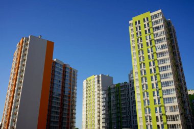 Yeni daire bina Balkonlu.