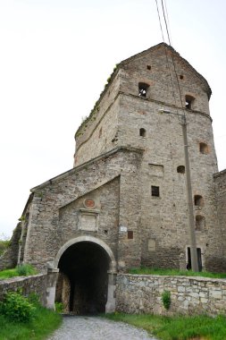 Şehrin eski kalesi. 