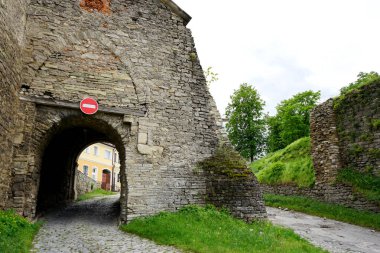 Ukrayna Ortaçağ Kalesi