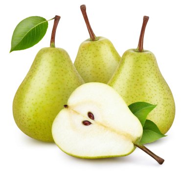 Armut Kırpma Yolu. Yeşil yapraklı olgun bir armut ve beyaz arka planda yarı izole. Armut makro stüdyo fotoğrafı