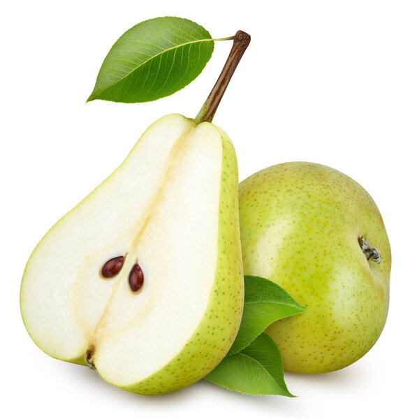Тропа обрезки груш. Спелые целые груши с зеленым листом и половина изолированы на белом фоне. Грушевое фото студии макро