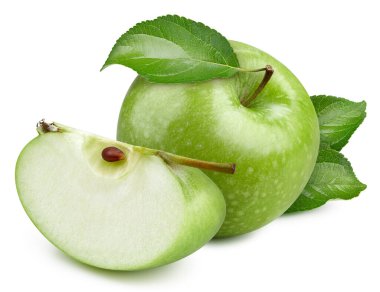 Bir yeşil elma ve bir çeyrek parça izole edilmiş beyaz arka planda kırpma yolu ile