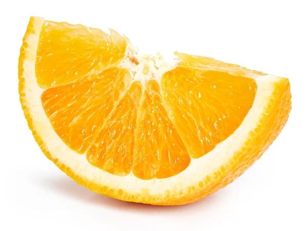 Beyaz arka planda izole edilmiş turuncu meyve dilimleri. Turuncu Kırpma Yolu