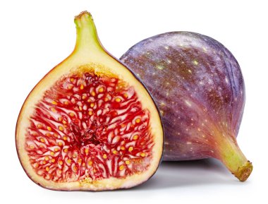 İncir Kırpma Yolu. Olgun incirli makro fotoğraf. Sulu incir meyvesi beyaz arkaplanda izole.