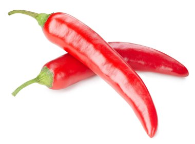 Kırmızı biber beyaz arka planda izole edilmiş. Acı biber kesme yolu