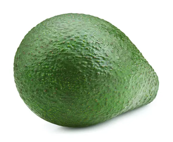 Avokado beyaz arka planda izole edildi. Olgun taze yeşil avokado kırpma yolu