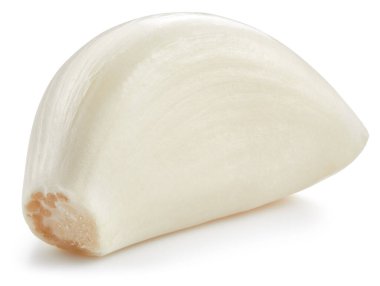 Beyaz arka planda izole edilmiş sarımsak karanfilleri. Organik sağlıklı sarımsak karanfili. Taze sarımsak izole edilmiş kırpma yolu