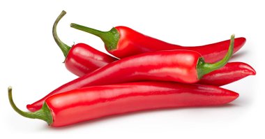 Kırmızı biberli makro beyaz izole edilmiş sebze, sağlıklı besin malzemesi. Chili Peppers paket için uygun yolu kırpıyor