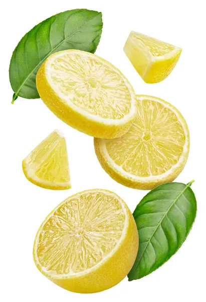 飞柠檬收割路径 成熟的整个柠檬和切片隔离在白色背景与剪切路径 柠檬果盘宏工作室照片 图库图片