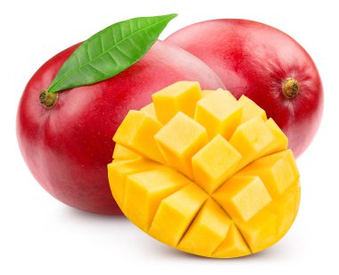 Beyaz arka planda yalıtılmış mango meyveleri ve yapraklar. Yaprak kırpma yolu ile mango