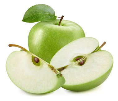 Beyaz arka planda izole edilmiş taze yeşil elma. Apple makro stüdyo fotoğrafı. Yapraklı yeşil elma