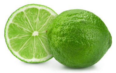 Beyaz arka planda limon izole edilmiş. Olgun taze kireç kırpma yolu.