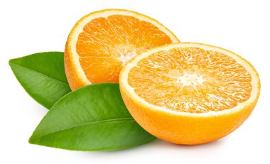 Turuncu beyaz arka planda izole edilmiş. Yapraklı turuncu tat. Kırpma yolu ile tam alan derinliği