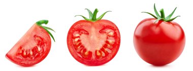 Beyaz arka planda izole edilmiş domates ve yeşil yapraklar. Domates kesiyorum. Domates koleksiyonu makro stüdyo fotoğrafı