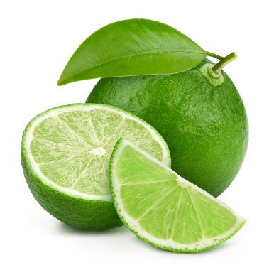 Yapraklı kireç. Kırpma yolu olan beyaz arkaplanda kireç. Tasarım ögesi olarak.