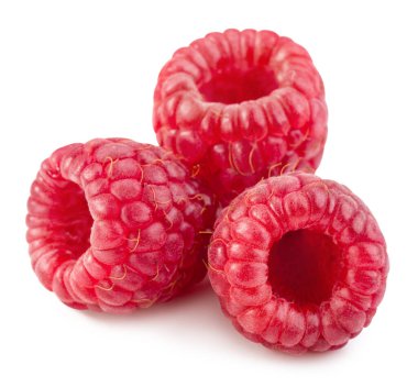 Ahududu beyaz arka planda izole edilmiş. Ahududu Kırpma Yolu. Tam alan derinliği.