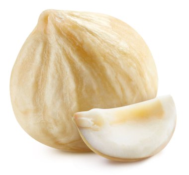 Fındıklı beyaz arka plan. Fındık Kırpma Yolu. Fındıklı makro stüdyo fotoğrafı.