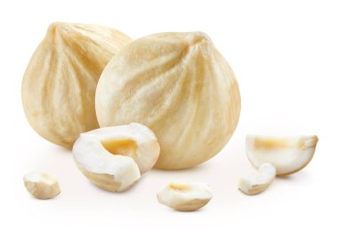 Fındık. Fındık, beyaz arka planda izole edilmiş. Kesme yolu olan fındık