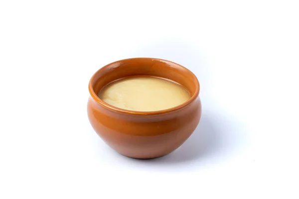 Czysty Ghee Krowa Ceramicznej Misce Białym Tle — Zdjęcie stockowe
