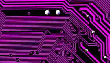 Yeşil PC devre kartındaki yazdırılmış kabloları kapat