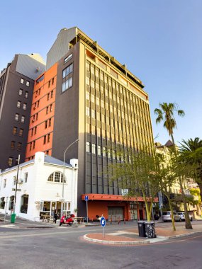Cape Town, Güney Afrika - 30 Ekim 2023: CBD 'deki binaların sokak manzarası