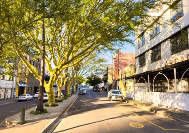 Cape Town, Güney Afrika - 30 Ekim 2023: CBD 'deki binaların sokak manzarası